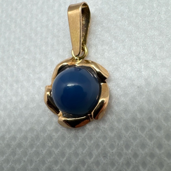 Vintage 14K Yellow Gold Blue Gemstone Accent Charm Pendant, Europe, Finland, 585 - Picture 3 of 11